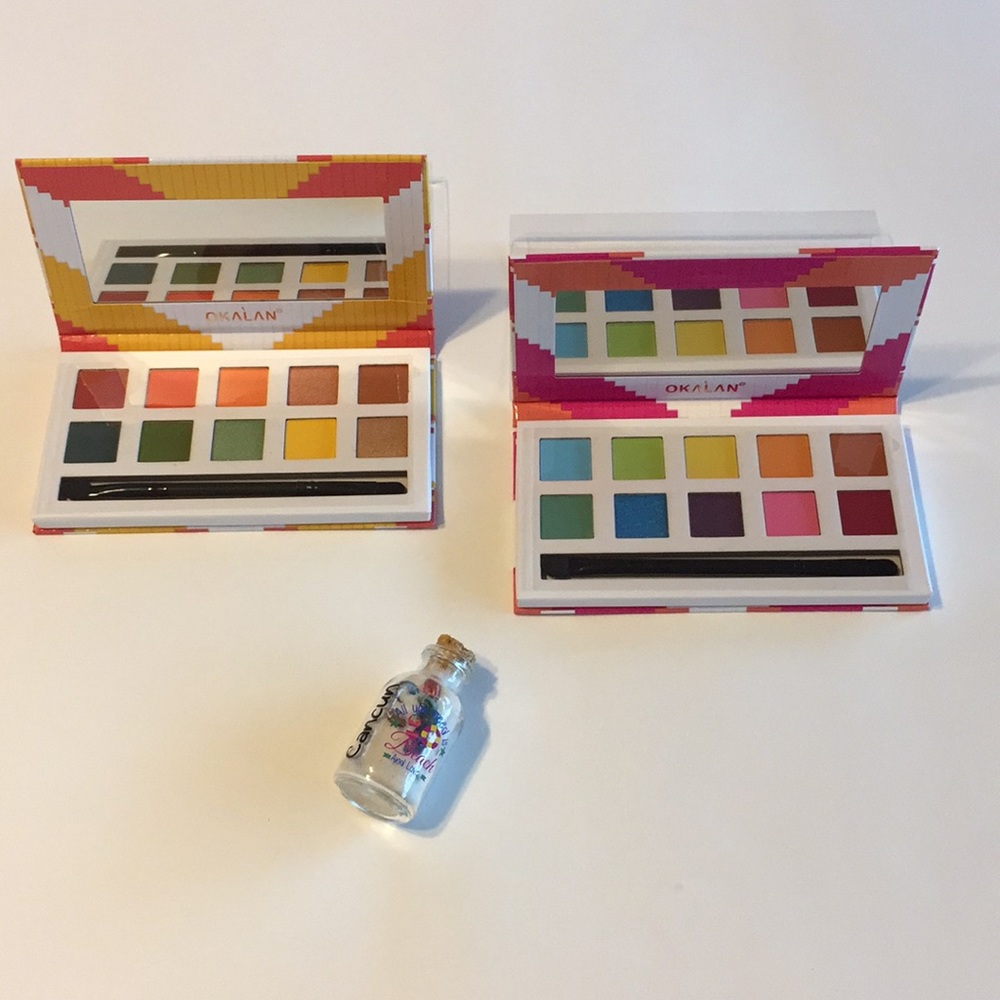 Eyeshadow palette bundle